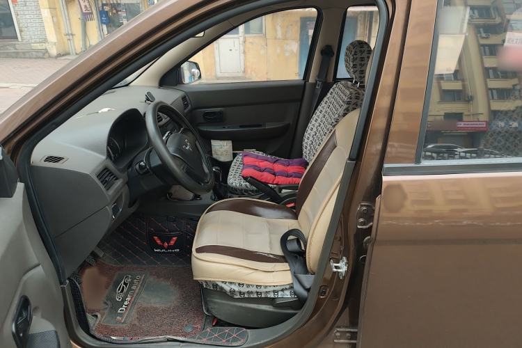 Used Wuling Hongguang 2015 1.5L S Basic Version China V Standard