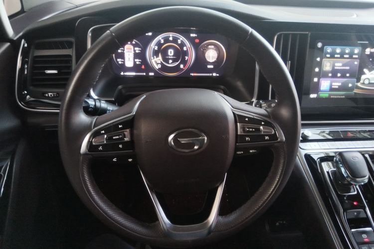 Used GAC Trumpchi M8 2021 Lingxiu Series 390T Deluxe Edition Steering Wheel