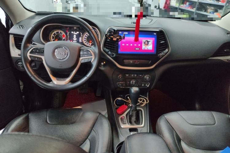 Used Jeep Cherokee 2017 2.4L Leading Edition