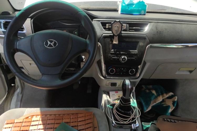 Used SRM New Energy Haishi EV 2018 EV300 Wealth Edition
