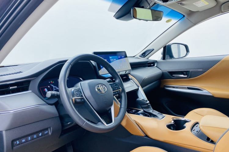 Used Toyota Venza 2022 2.0L CVT Four-Wheel Drive Supreme Edition Interior 1