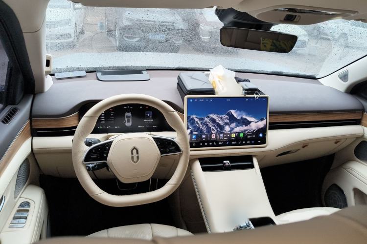 Used Hima AITO M7 2024 1.5T Intelligent Driving 4WD Max Edition 5 Seats Steering Wheel