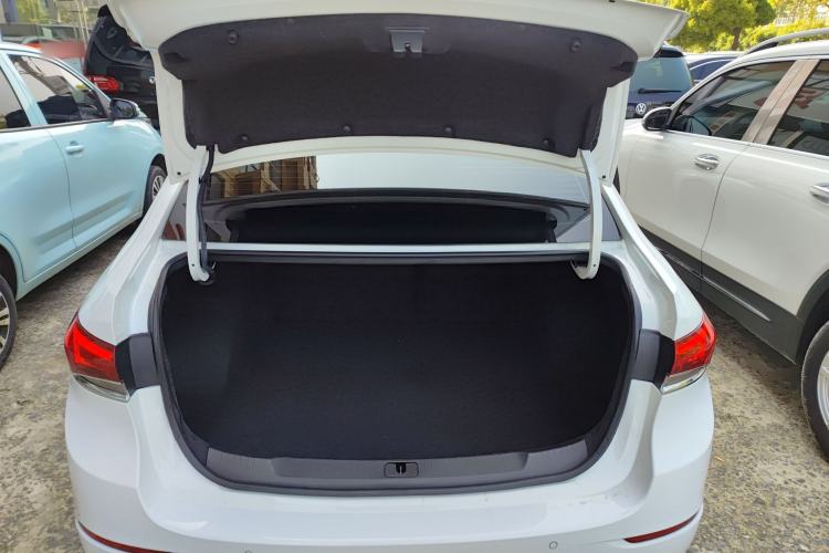 Used Buick GT 2019 18T Automatic Connected Elite Model China VI Standard
