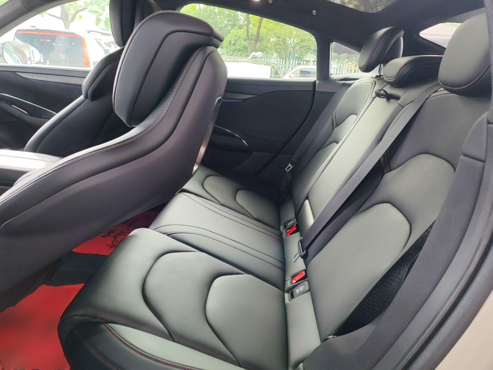 Xiaomi Auto SU7 2024 Rear-Drive Ultra-Long Range Advanced Pro-Level Intelligent Driving Version — снимка 20