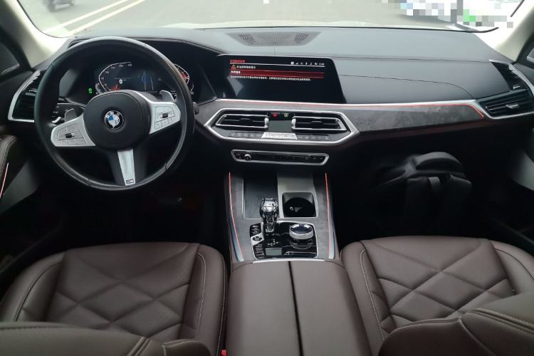 Used BMW X5 2022 xDrive 30Li Luxury M Sport Package