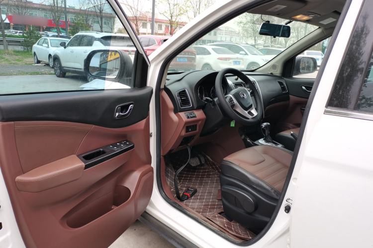 Used FORTHING SX6 2016 1.6L CVT Luxury Model Driver Seat