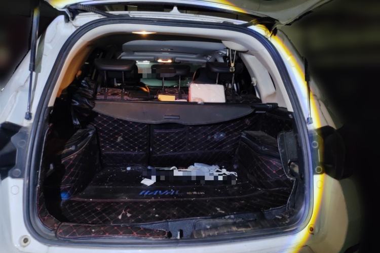 Used Haval H6 2018 Blue Label Sport Edition 1.5T Manual Two-Wheel Drive Elite Model Trunk