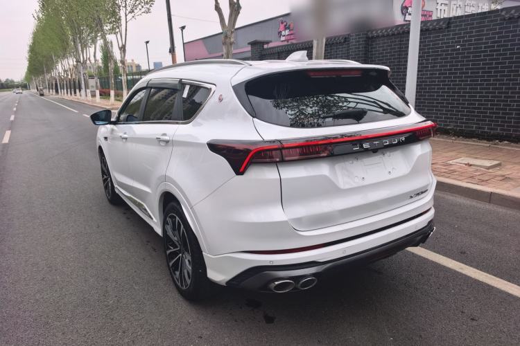 Used JETOUR X70 PLUS 2023 1.6T DCT Stronger PRO 7-Seater Exterior 6
