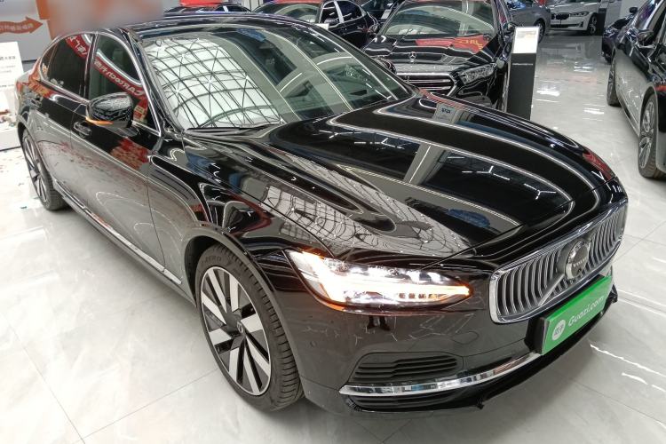 Used Volvo S90 New Energy 2023 T8 Plug-in Hybrid All-Wheel Drive Long-Range Luxury Edition
