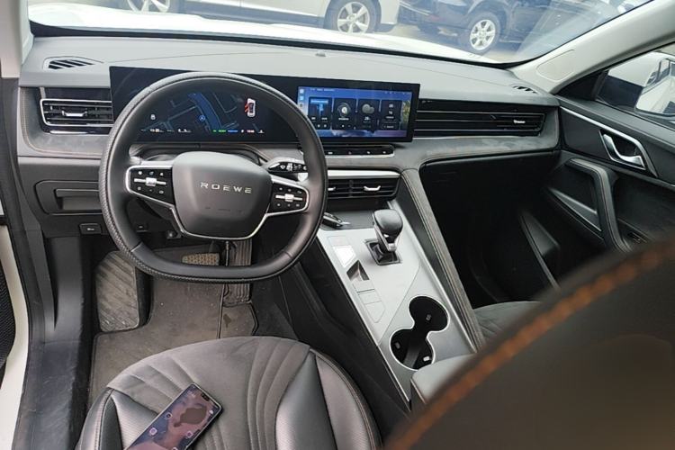 Used Roewe D5X DMH 2024 135 Tech Edition
