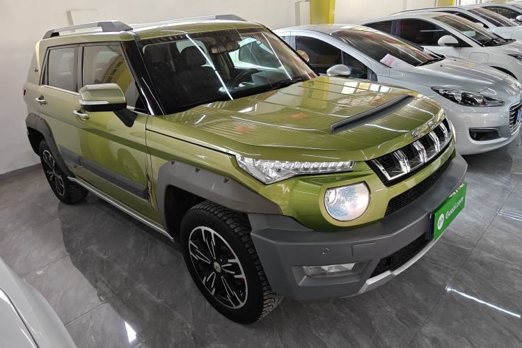 Used BAIC Off-Road BJ20 2016 1.5T CVT Luxury Model Front Right 45 Deg