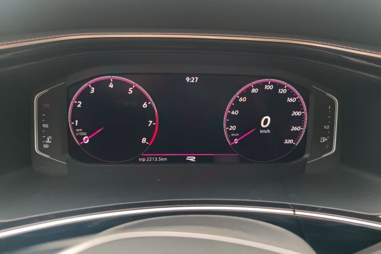 Used Volkswagen Tayron 2021 330TSI Two-Wheel Drive Luxury Smart Connectivity Version
