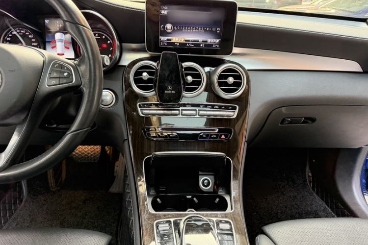 Used Mercedes-Benz GLC 2018 GLC 260 4MATIC Dynamic Edition
