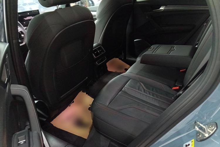 Used Audi Q5L Sportback 2022 40 TFSI RS Package Performance Model Left Rear Seat