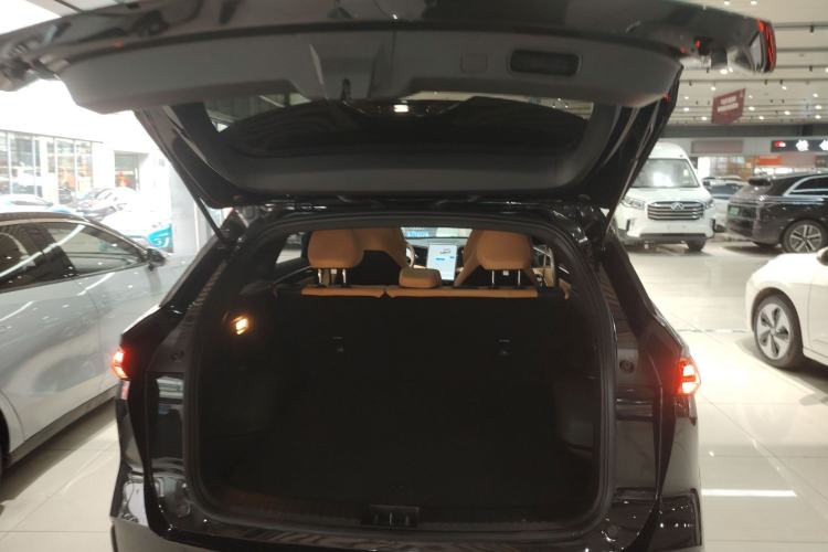 Used Geely Galaxy L7 2024 1.5T 115 km PLUS Dragon Edition
