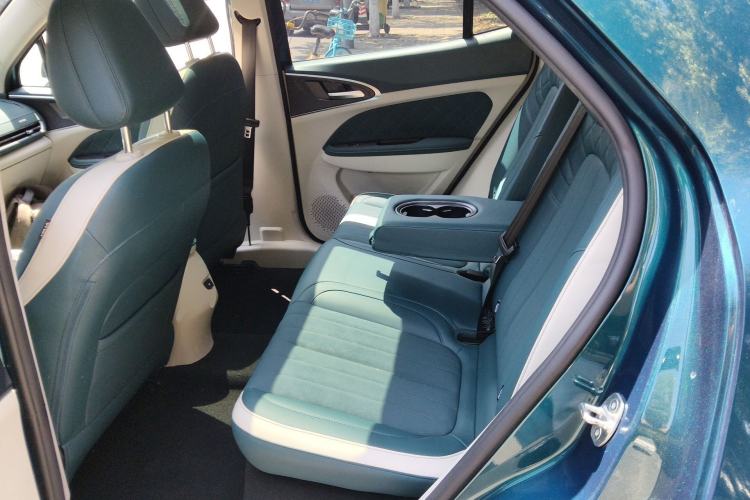 Used ORA Good Cat 2021 400km Standard Range Athena Edition Lithium-Ion Battery Left Rear Seat