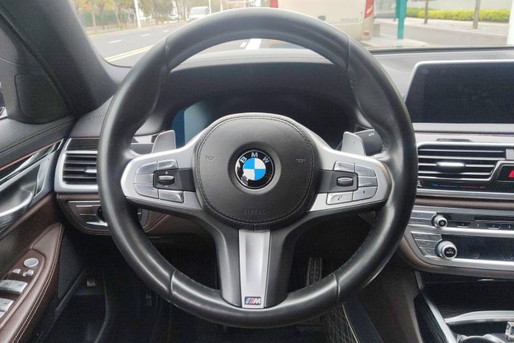 Used BMW 7 Series 2018 730Li Leading Model M Sport Package Steering Wheel