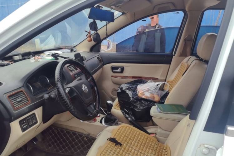 Used Dongfeng Fengon 2013 1.3L Manual Deluxe Edition DK13-08 Left Front Seat