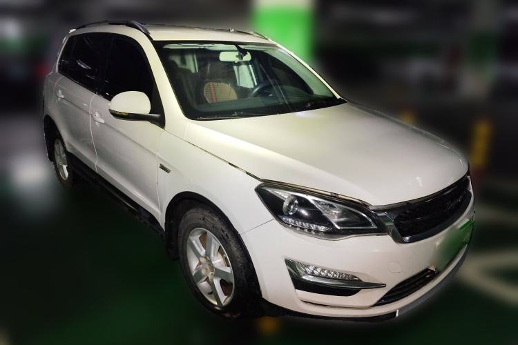 Used Zotye Domy X5 2015 1.5T Manual Luxury Version China IV Standard
