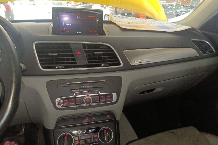 Used Audi Q3 2016 35 TFSI quattro all-wheel-drive style model
