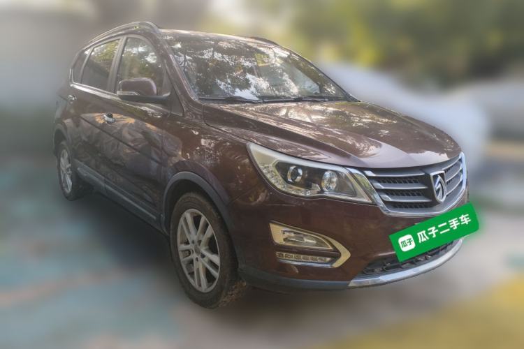 Used Baojun 560 2015 1.8L Manual Elite Edition
