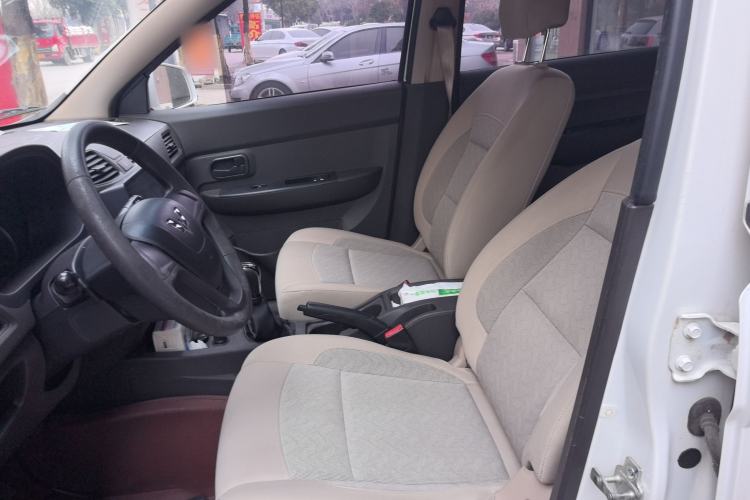 Used Wuling Hongguang 2014 1.5L S Standard Version
