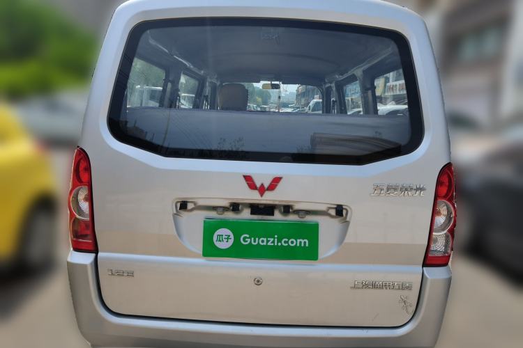 Used Wuling Rongguang 2014 1.2L S Base Model

