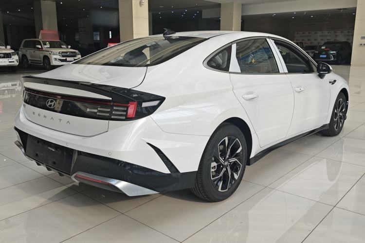 Used Hyundai Sonata 2024 1.5T Pro
