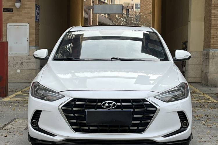 Used Hyundai Elantra (6th Generation / Lingdong) 2019 1.4T Dual-Clutch Xuan Dong · Dynamic Model