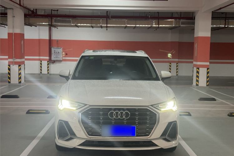 Used Audi Q3 2019 35 TFSI Fashion Dynamic Model
