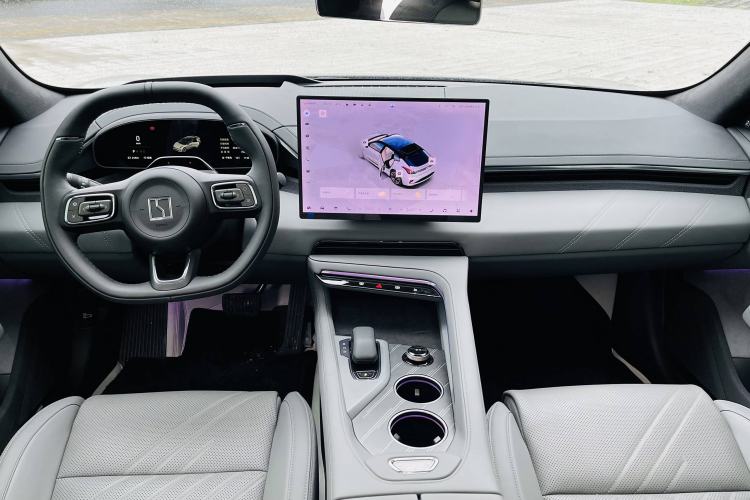 Used Zeekr 001 2025 YOU Edition 100 kWh All-Wheel Drive
