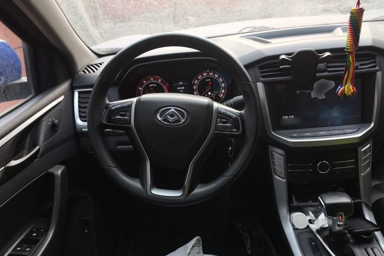 Used SAIC MAXUS T60 2017 2.0T Gasoline Automatic 4x4 High-Ride Elite Standard Cabin Steering Wheel