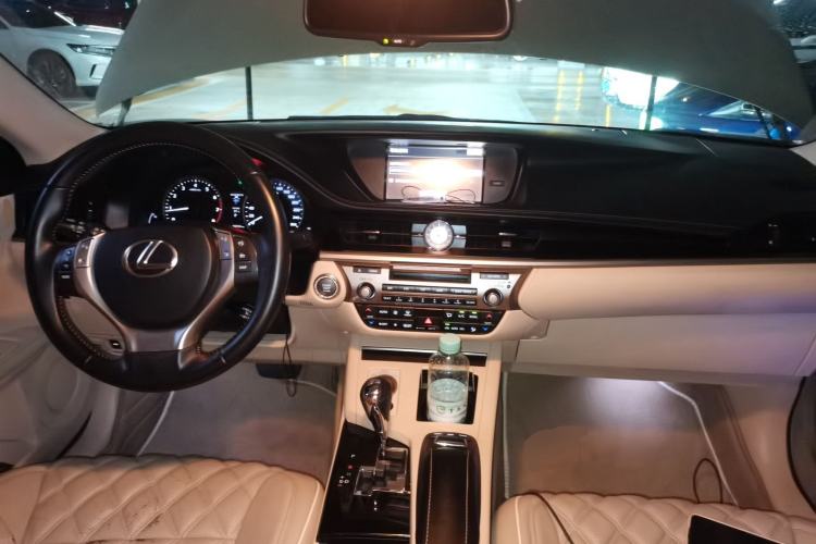 Used Lexus ES 2014 250 Elite Edition