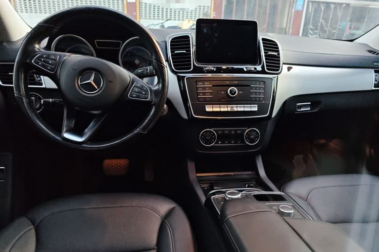 Used Mercedes-Benz GLE Coupe 2015 GLE 320 4MATIC Coupe SUV
