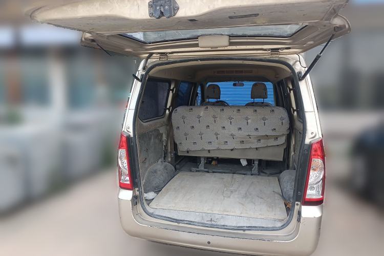 Used Wuling Rongguang S 2021 1.2L Base Model 5-Seater LSI Trunk