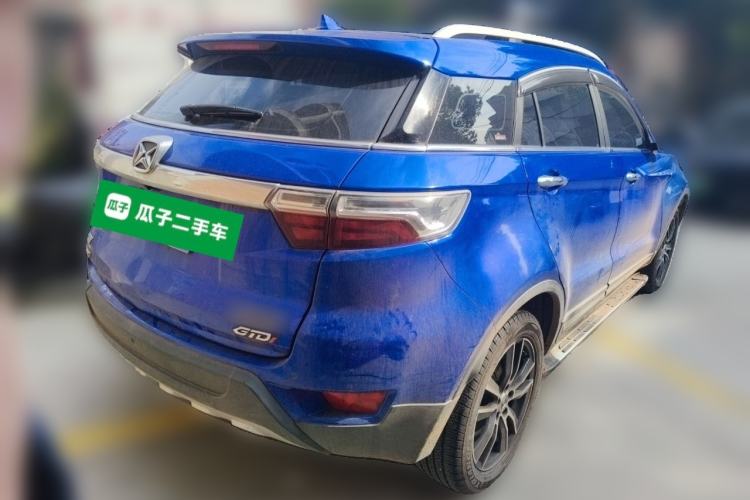 Used JMC Yusheng S330 2016 1.5L GTDi Automatic Two-Wheel Drive Flagship Edition Rear Right 45 Deg