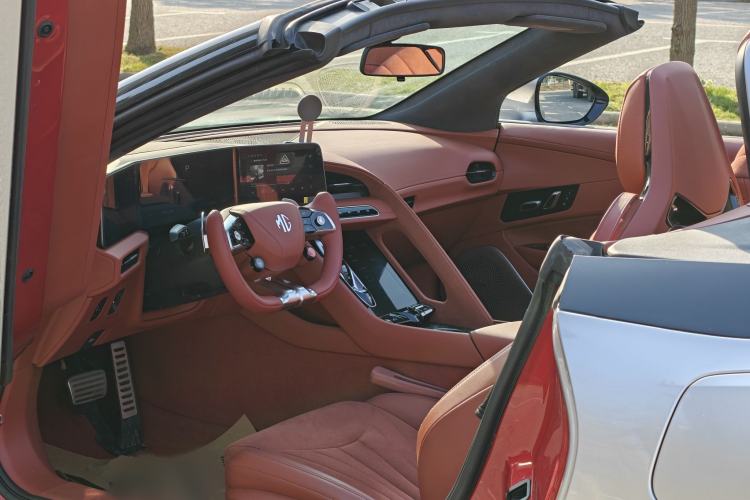 Used MG Cyberster 2024 501km Charming & Heartwarming Edition