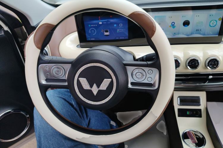 Used Wuling Bingo 2024 333 km Lingxi Connected Version
