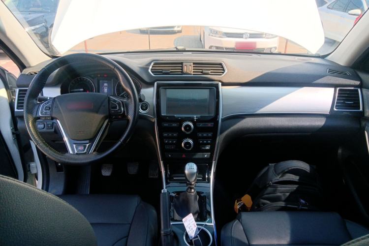 Used Haval H2 2014 1.5T Manual Two-Wheel Drive Elite Edition