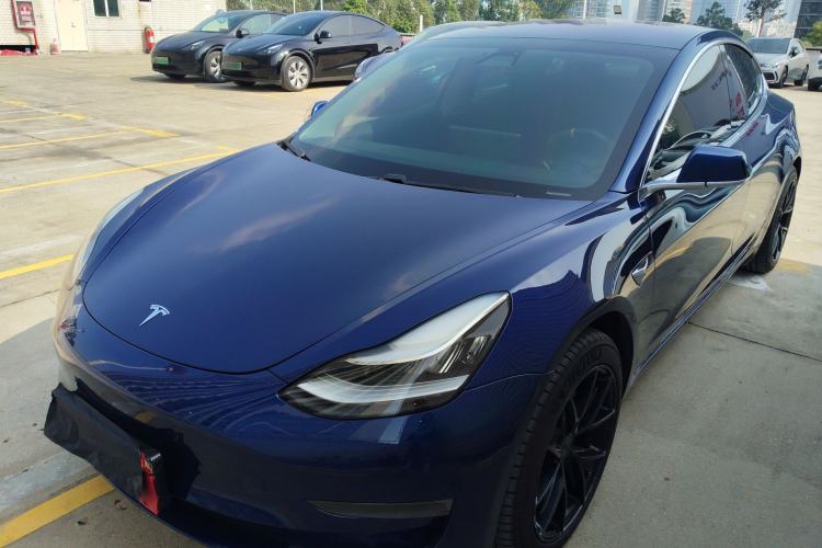 Used Tesla Model 3 2019 Long-Range Rear-Wheel-Drive Version