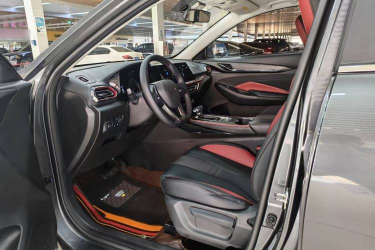 Used CHANGAN OSHAN X5 2023 Enjoy Edition 1.5T DCT Luxury Model Left Front Seat