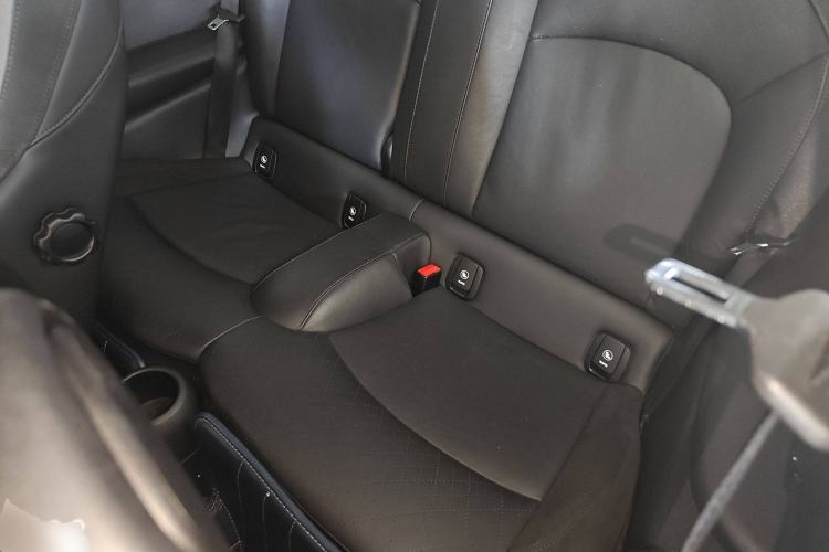 Used MINI MINI 2018 1.5T COOPER Artist