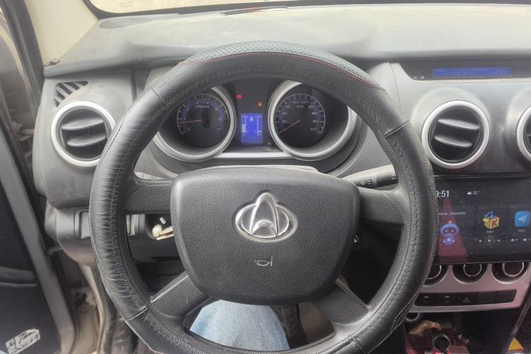 Used CHANGAN KAICHENG Ounuo S 2012 1.3L Base Version Steering Wheel
