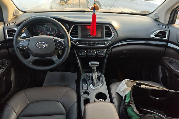 Used GAC Trumpchi GS4 2017 235T Automatic Two-Wheel Drive Luxury Smart Connectivity Version