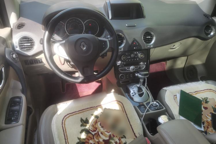 Used Renault Koleos 2012 2.5L 4x4 Comfort Edition with Navigation