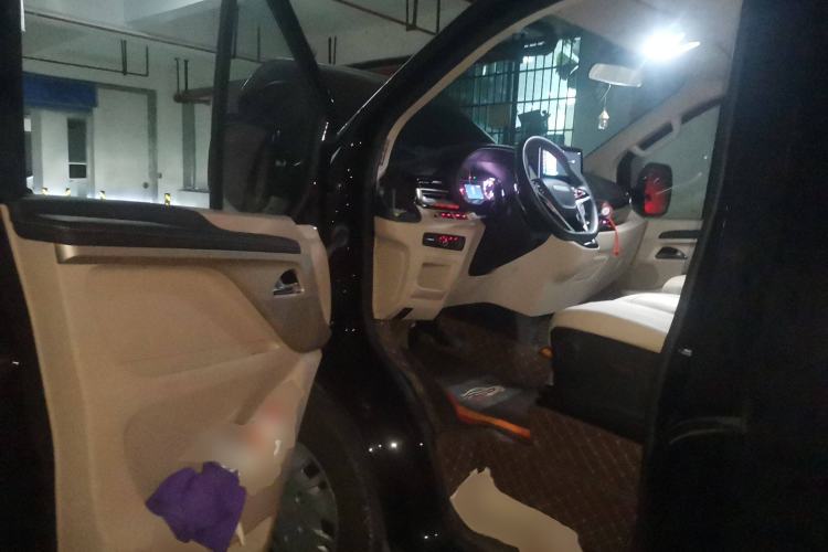 Used Iveco Fidato 2023 C30 Passenger Van 2.0T 110kW Automatic Xingtu Version Low Roof