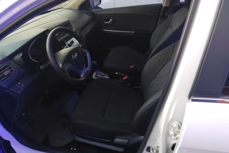 Used Kia K2 2015 Sedan 1.4L Automatic GLS