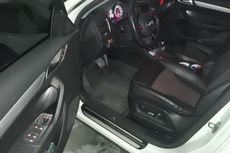 Used Audi Q3 2018 30th Anniversary Edition 30 TFSI Fashion Model