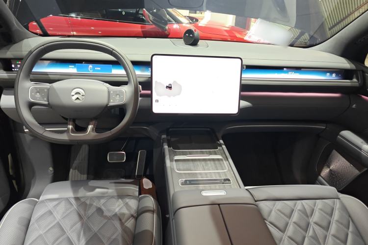 Used Nio ES8 2026 Model 6-seat Executive Luxury Edition Center Console