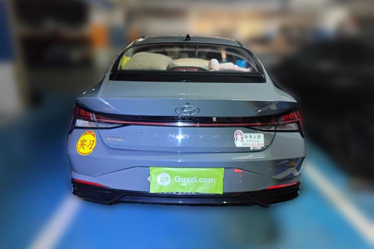 Used Hyundai Elantra 2022 1.5L CVT LUX Prestige Edition
